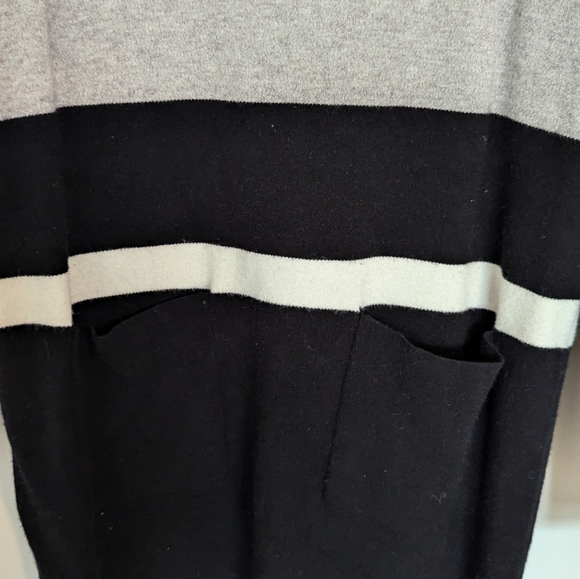 THML Block Sweater Dress Size Medium - Picture 3 of 5